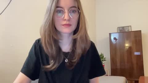 classyandgirly online show from 21, 12, 2024