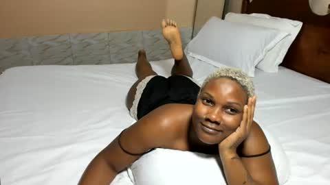 Snapshot of classyhornybabe chatting on 27, 6, 2026 Angel online show from 27, 6, 2026