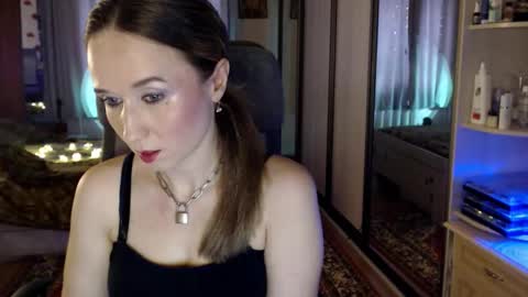 Snapshot of classyinna chatting on 31, 10, 2025 classyinna online show from 31, 10, 2025