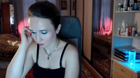 Snapshot of classyinna chatting on 3, 12, 2025 classyinna online show from 3, 12, 2025