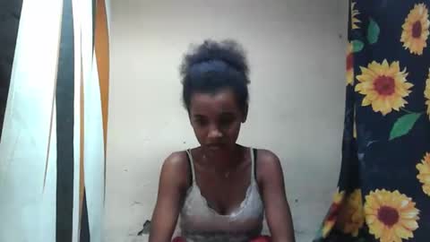 Snapshot of claudiannah chatting on 24, 10, 2025 claudianne online show from 24, 10, 2025