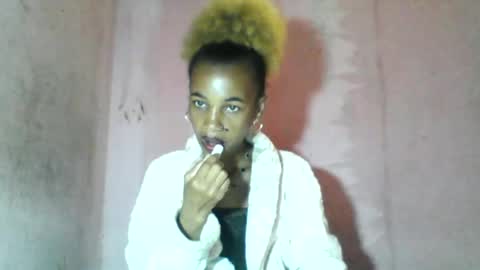 Snapshot of claudiannah chatting on 5, 7, 2026 claudianne online show from 5, 7, 2026