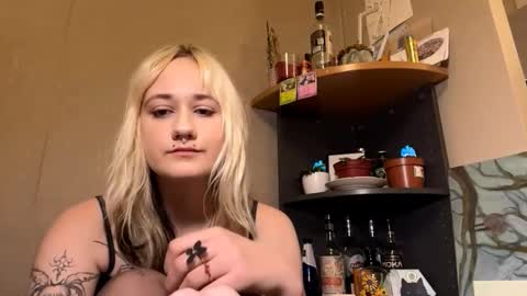 Snapshot of clementinehollner chatting on 7, 10, 2025 Jenny online show from 7, 10, 2025