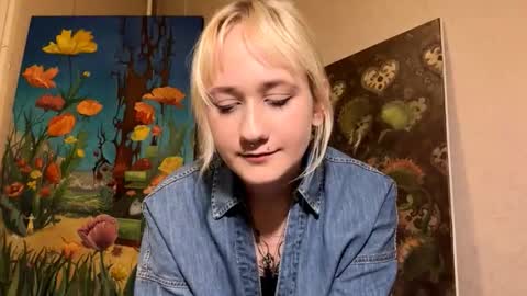 Snapshot of clementinehollner chatting on 11, 10, 2025 Jenny online show from 11, 10, 2025