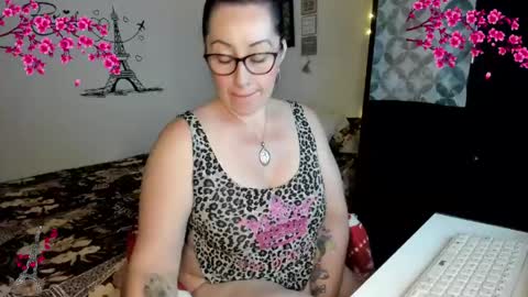 cleo_christmas online show from 29, 5, 2026