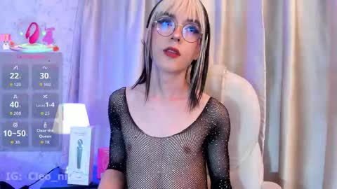 Snapshot of cleo_nilee chatting on 30, 11, 2025 cleo online show from 30, 11, 2025