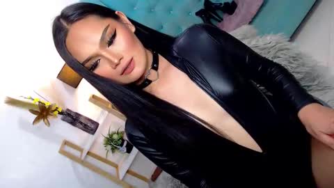 Cleo online show from 2, 12, 2025