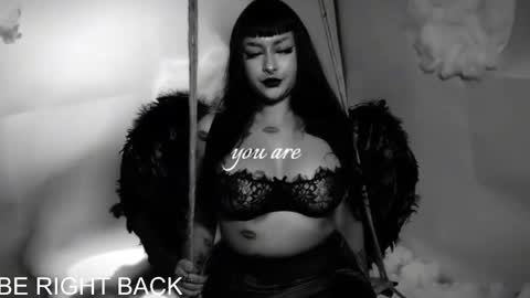 cleoopatraa__ online show from 8, 3, 2026