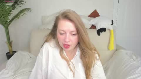 Snapshot of cleoxotie chatting on 13, 6, 2026 cleoxotie online show from 13, 6, 2026