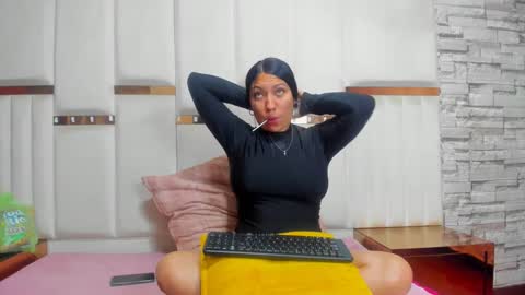 Snapshot of clioanddemeteer chatting on 1, 10, 2025 Clio And Demeteer online show from 1, 10, 2025