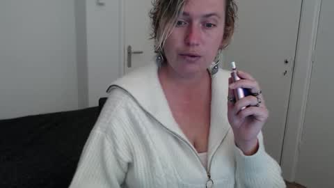 Syl  online show from 13, 10, 2025