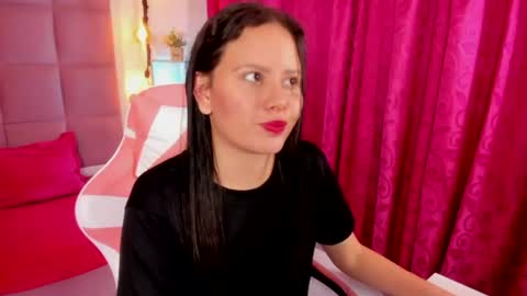 Snapshot of cloe_cutte_ chatting on 31, 7, 2026 cloe_cutte_ online show from 31, 7, 2026