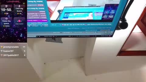 CLOE online show from 23, 11, 2025