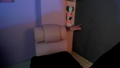 Snapshot of cloe_five chatting on 11, 2, 2025 CLOE online show from 11, 2, 2025