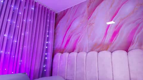 Cloe  Stanfort online show from 10, 2, 2026