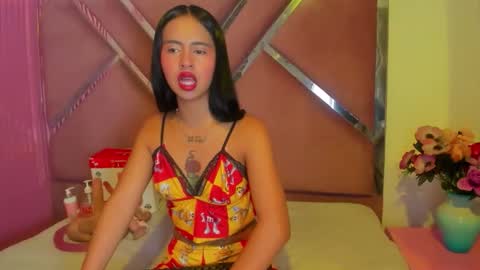 Snapshot of cloemorenti_ chatting on 2, 12, 2025 CloeMorenti online show from 2, 12, 2025