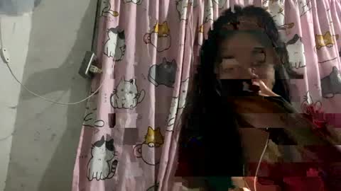 Snapshot of clorahosfeld chatting on 21, 5, 2026 Mikki online show from 21, 5, 2026