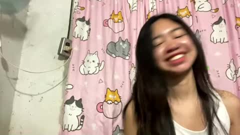 Snapshot of clorahosfeld chatting on 2, 6, 2026 Mikki online show from 2, 6, 2026