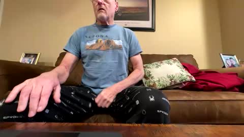 Closetbicd online show from 25, 2, 2026