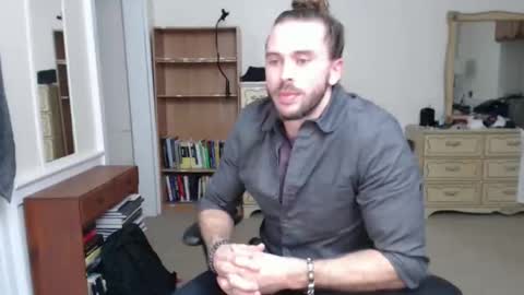 Cloud online show from 8, 10, 2025