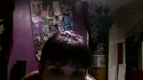 Snapshot of cloudyclueless chatting on 15, 10, 2025 cloudy clueless online show from 15, 10, 2025