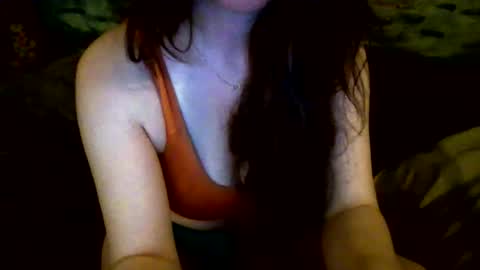 Snapshot of cloudylemonade22 chatting on 28, 11, 2025 cloudylemonade22 online show from 28, 11, 2025