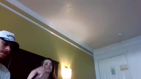 Snapshot of cloudyydayzz chatting on 21, 4, 2026 tallhungandcloudy online show from 21, 4, 2026