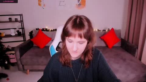  Clover  follow me  online show from 9, 1, 2025