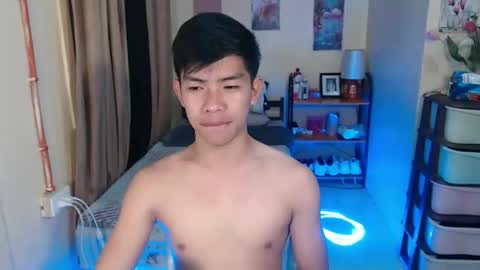 clyde_twinkx online show from 16, 4, 2026