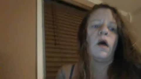 Snapshot of cmorrah chatting on 26, 11, 2025 Cmoto online show from 26, 11, 2025