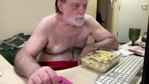 Snapshot of coach_karl chatting on 10, 5, 2026 Coach Karl Porn Star Tip me all the way to my next trip online show from 10, 5, 2026