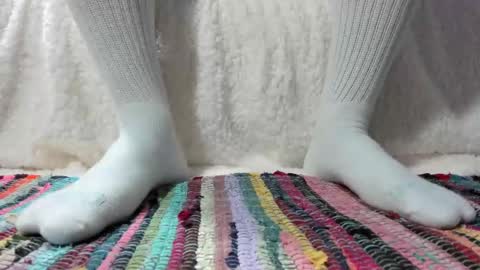 Gorgeous online show from 14, 2, 2025