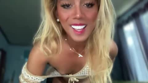 Snapshot of cockprincess_dianna chatting on 31, 12, 2024 PrincessDianna IslandGirl CUMSHOW in PVT and PASSWORDSHOW online show from 31, 12, 2024