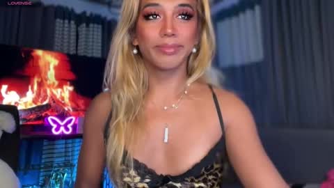 Snapshot of cockprincess_dianna chatting on 13, 10, 2025 PrincessDianna IslandGirl CUMSHOW in PVT and PASSWORDSHOW online show from 13, 10, 2025