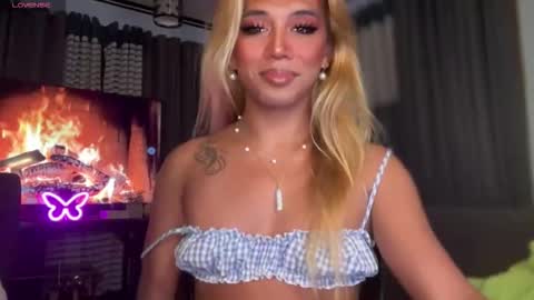 Snapshot of cockprincess_dianna chatting on 19, 10, 2025 PrincessDianna IslandGirl CUMSHOW in PVT and PASSWORDSHOW online show from 19, 10, 2025