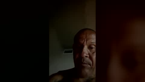 Snapshot of cockspitting chatting on 1, 4, 2026 cockspitting online show from 1, 4, 2026