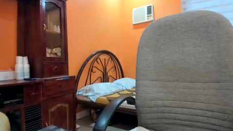 Snapshot of cocktits69 chatting on 27, 2, 2025 titanis online show from 27, 2, 2025