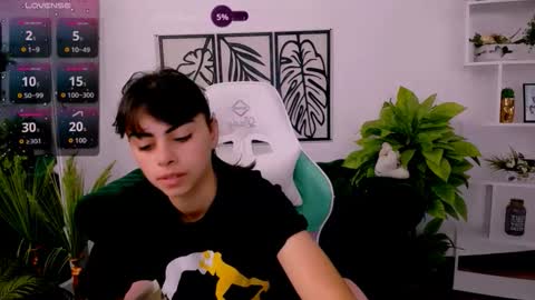 Olivia online show from 12, 9, 2025