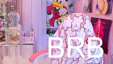 Mia online show from 8, 12, 2024