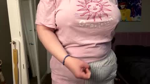 Snapshot of codieraye chatting on 20, 2, 2026 TheGoddessCodie online show from 20, 2, 2026