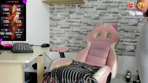 laurita online show from 18, 1, 2026