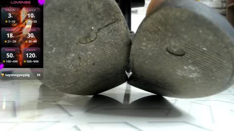 laurita online show from 3, 4, 2026