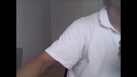 coffesmellsgood online show from 14, 2, 2025