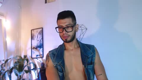 Snapshot of colby_smit chatting on 9, 5, 2026 Colby online show from 9, 5, 2026