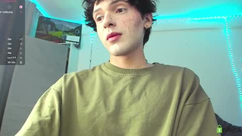 Snapshot of colestorm_ chatting on 17, 4, 2026 COLE - ig online show from 17, 4, 2026