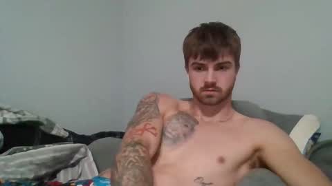 Snapshot of college_guy989 chatting on 17, 11, 2025 college guy989 online show from 17, 11, 2025