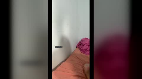 colochitapupy online show from 24, 4, 2026