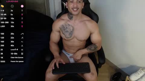 Snapshot of colombianmuscle8 chatting on 10, 6, 2026 colombianmuscle8 online show from 10, 6, 2026