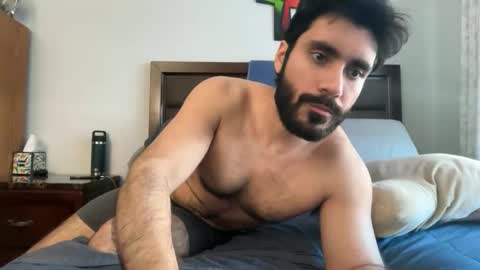 colombianstud94 online show from 5, 4, 2026