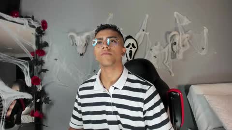 colstorw_ online show from 30, 10, 2025